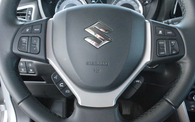 Suzuki SX4 S-Cross cena 115900 przebieg: 16537, rok produkcji 2023 z Drobin małe 154